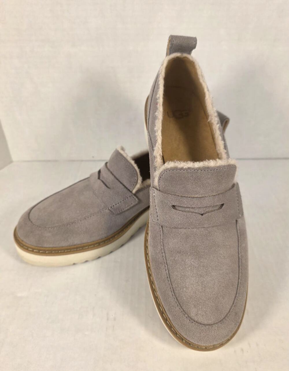 UGG Atwater Spill Seam Suede Wedge Loafer Shoes Seal Grey Women's 6 Oxford Prep